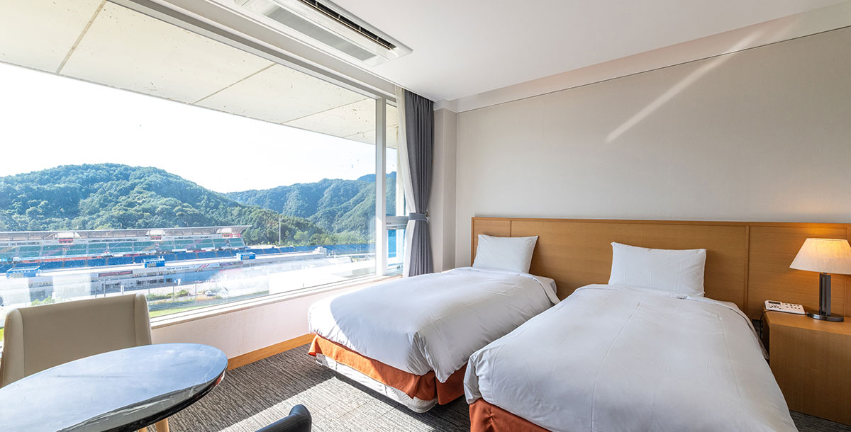 Superior Twin 이미지